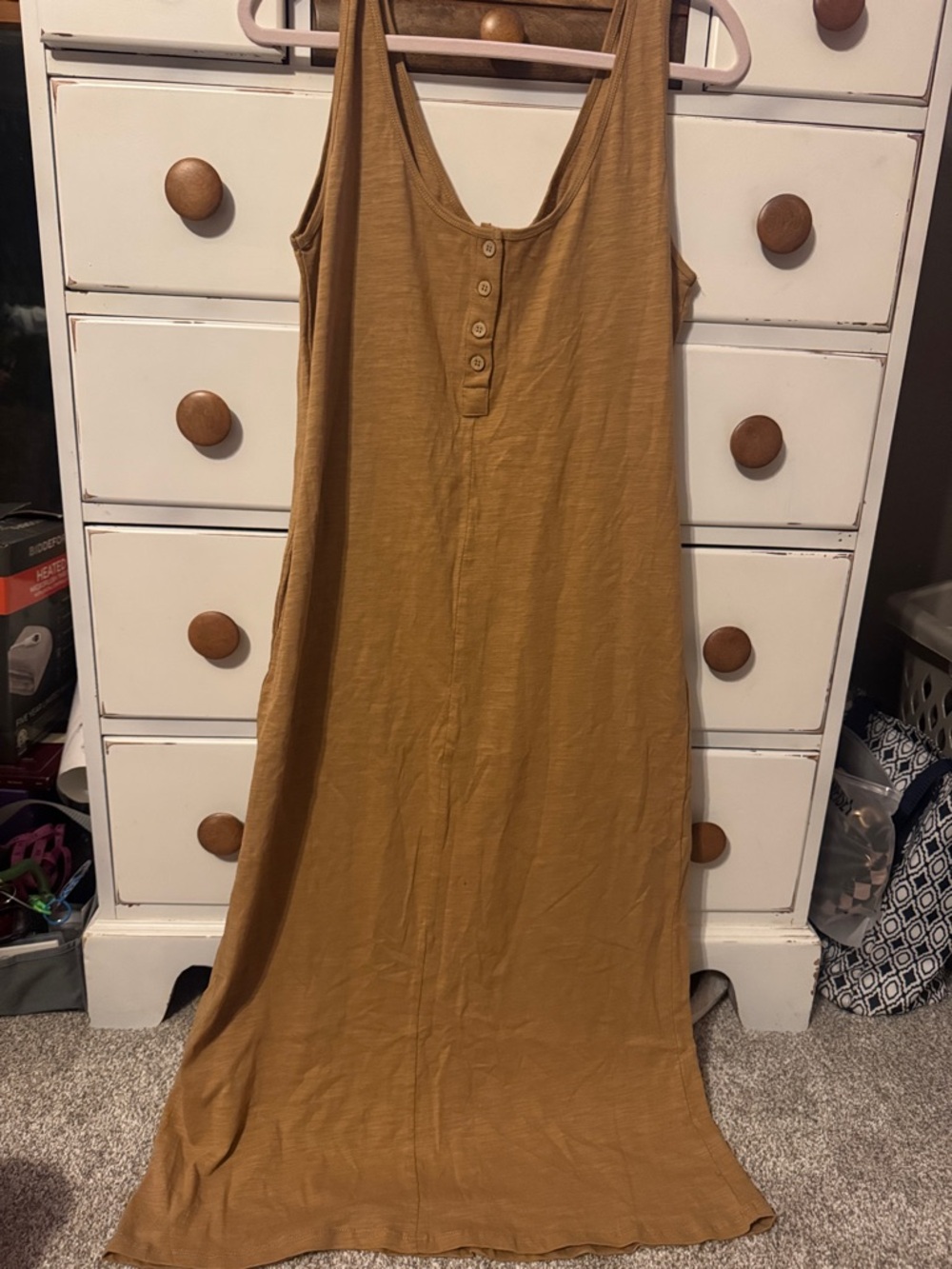 Wishlist Maxi Dress in Mustard Brown. NWOT. LARGE